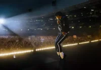 Novo Teaser da Cinebiografia de Michael Jackson Revela Detalhes Surpreendentes e Mudança de Data de Lançamento