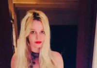 Britney Spears revela ter medo da família após tutela e pausa dança por lesão: "Tenho sorte de estar viva"