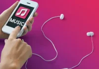 Apple Music Revoluciona com IA: iOS 26.4 Beta Cria Playlists Inteligentes e Integra Shows ao Vivo
