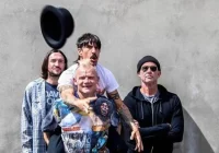 Red Hot Chili Peppers: Flea confirma novas músicas empolgantes e John Frusciante inspira gravações inéditas