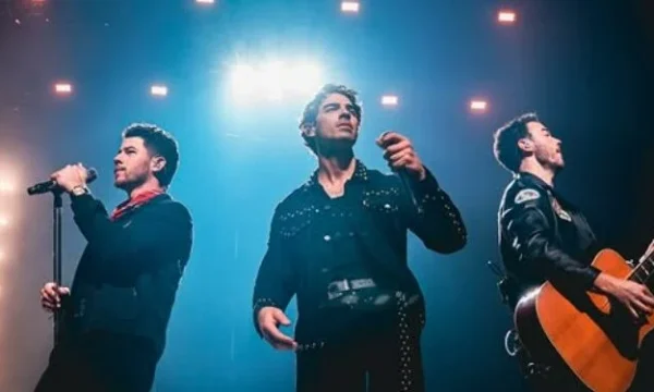 Jonas Brothers no Brasil: Show histórico em São Paulo celebra 20 anos de carreira com ingressos a partir de R$ 210