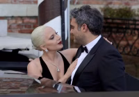 Lady Gaga anuncia casamento com Michael Polansky em breve e revela detalhes emocionantes em programa de rádio