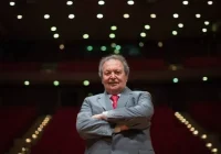 Golpe Milionário: Quadrilha Tenta Herdar R$ 845 Milhões de Fundador da Unip Objetivo com Contratos Falsos