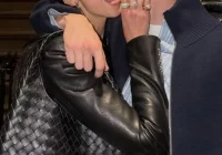 Dua Lipa, a Cantora Pop de Quase R$ 800 Milhões Que Está Noiva de Ator Britânico e Enfrentou Terror em Mansão