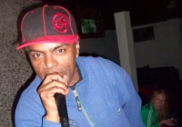 Choque na Argentina: Pioneiro do Rap, Roberto "Tito" Alleruzzo, Encontrado Morto em Fossa Séptica no Quintal de Casa