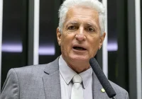 Denúncia na Anatel: Rogério Correia alerta sobre riscos técnicos e atuação de Eduardo Cunha em rádio de BH