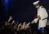 Roberto Carlos Completa 85 Anos: Segredos Revelados, Recordes de Vendas e Shows Especiais em Cachoeiro de Itapemirim