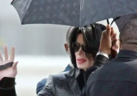 Por que o filme "Michael" de 2024 ignora as acusações de abuso sexual contra Michael Jackson? O acordo secreto revelado