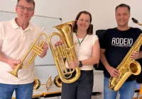 Rodeio injeta R$ 76 mil em educação musical: instrumentos novos transformam o futuro de alunos e da fanfarra municipal