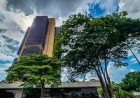Copom Reduz Taxa Selic em 0,25 ponto percentual para 14,50% ao ano em meio a incertezas globais