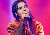 Yasmin Santos, a estrela lésbica do sertanejo, quebra barreiras e declara: 'Meu amor não devia ser pauta'