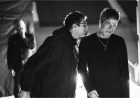 Oasis: Irmãos Gallagher, Liam e Noel, se reencontram em documentário inédito da Disney+ após 25 anos
