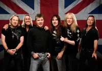 Dave Murray do Iron Maiden revela a música épica que resume toda a essência da banda: "Rime of the Ancient Mariner"