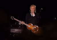 Paul McCartney revela paixão secreta de infância que inspirou nova música; vizinha de 83 anos reage surpresa
