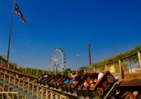 Festival Sertanejo Hopi Hari: Montezum e Katapul lideram lista de brinquedos mais procurados em evento com shows e adrenalina