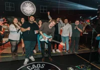 Sertanejo invadindo a Caos: Luccas e Augusto celebram sucesso da festa eletrônica que virou palco do gênero em Campinas