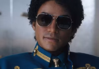 Continuação da cinebiografia de Michael Jackson avança 30% e promete abordar acusações de abuso, diz executivo do estúdio