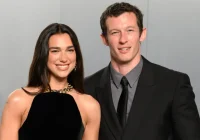 Dua Lipa encanta com vestido Chanel deslumbrante em casamento luxuoso na Sicília com Callum Turner